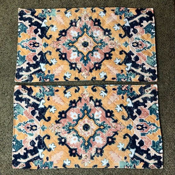 Design Source Two King Pillow Shams Floral Used Quilted Front 20” x 36” - Picture 3 of 16